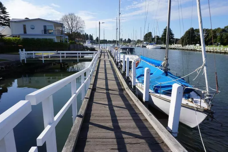 Ashmont Motel And Apartments