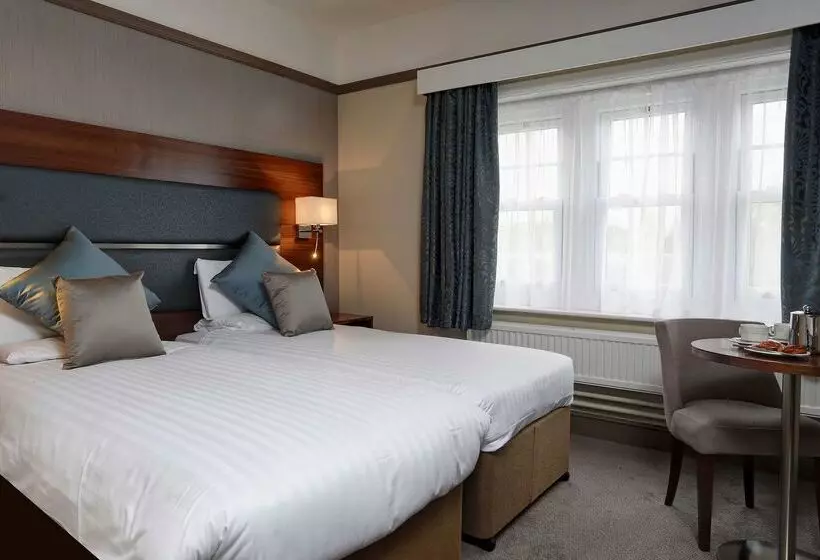 ホテル Best Western Chilworth Manor