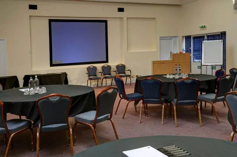 ホテル Best Western Chilworth Manor