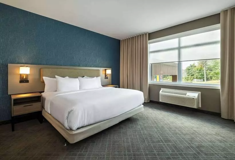 ホテル Comfort Inn & Suites