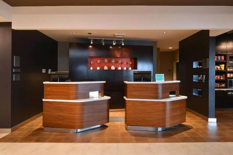Отель Courtyard By Marriott St. Louis St. Peters