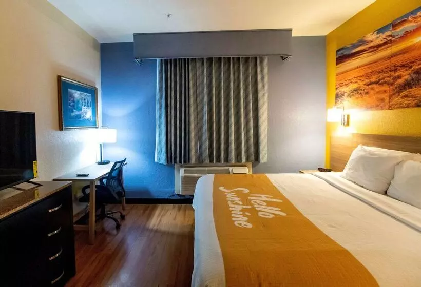 ホテル Days Inn & Suites By Wyndham Houston North/aldine