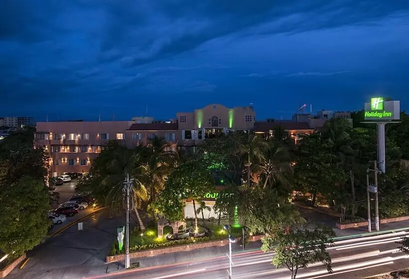 ホテル Holiday Inn Ciudad Del Carmen, An Ihg