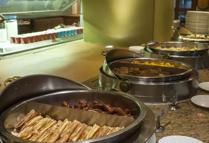 ホテル Holiday Inn Ciudad Del Carmen, An Ihg