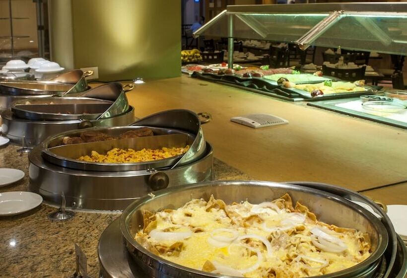 בית מלון כפרי Holiday Inn Ciudad Del Carmen, An Ihg