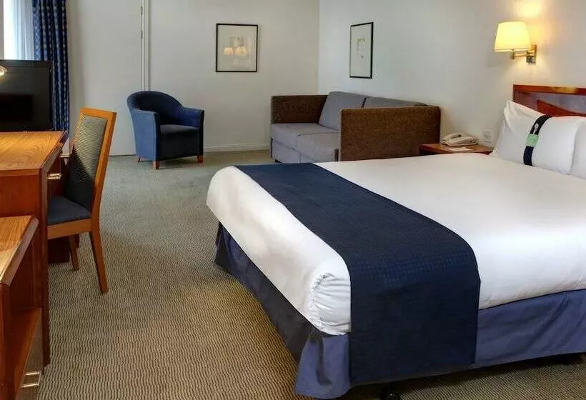 Отель Holiday Inn Fareham Solent, An Ihg