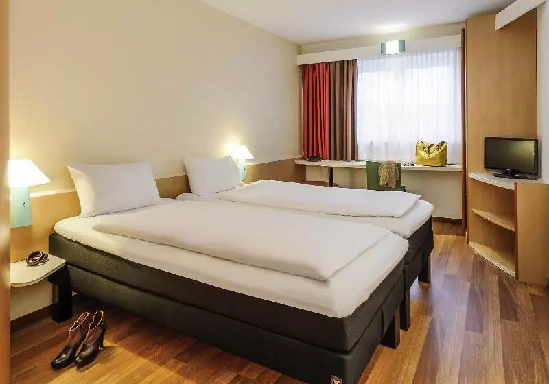Ibis Hotel Würzburg City