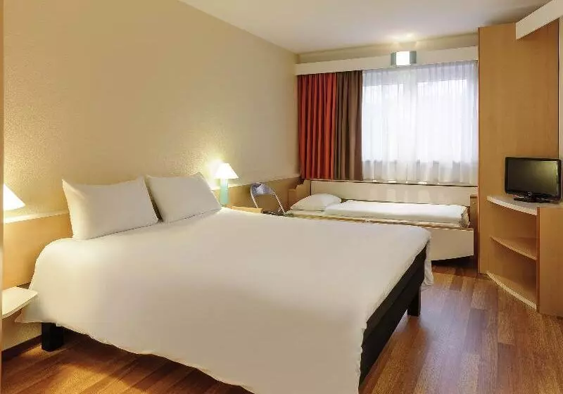Ibis Hotel Würzburg City