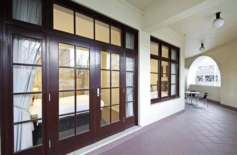 Отель Quest Canberra