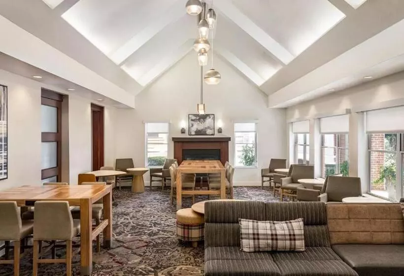 هتل Residence Inn Mobile