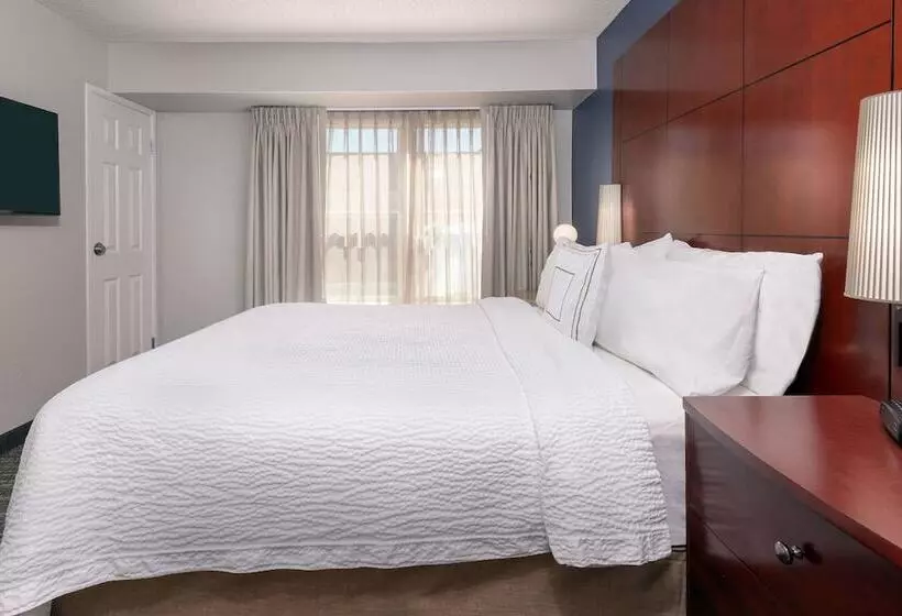 هتل Residence Inn Mobile