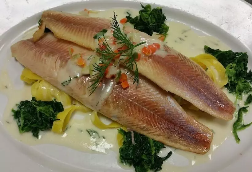 호텔 Restaurant Frohlich