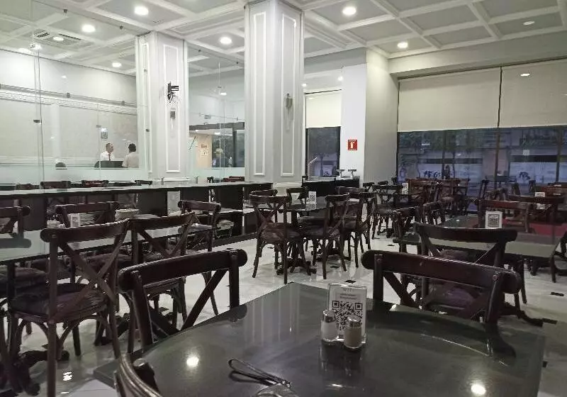 هتل Roma Guadalajara In Downtown