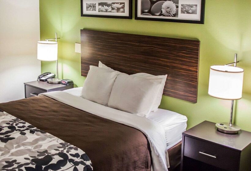 Garner Hotel Topeka West, An Ihg