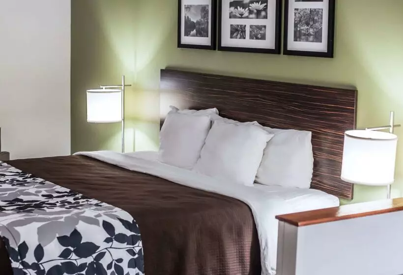 Garner Hotel Topeka West, An Ihg