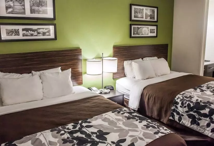 Garner Hotel Topeka West, An Ihg