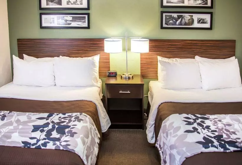Отель Sleep Inn University Place