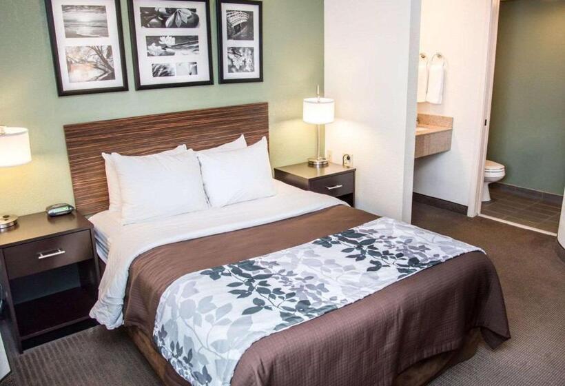 בית מלון כפרי Sleep Inn University Place