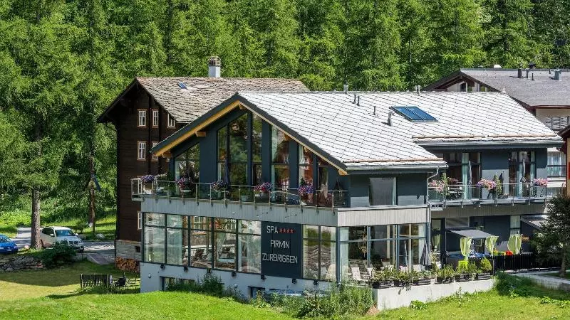 호텔 Wellness Spa Pirmin Zurbriggen