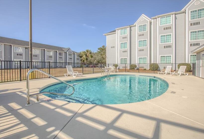 Microtel Inn & Suites By Wyndham Gulf Shores