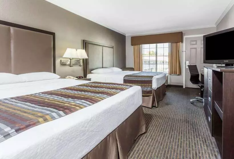 Motel Super 8 By Wyndham Mountain View