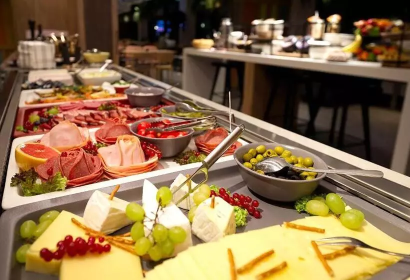 Novotel Suites Berlin City Potsdamer Platz