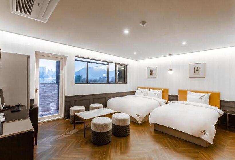 Browndot Hotel Sasang Renecite