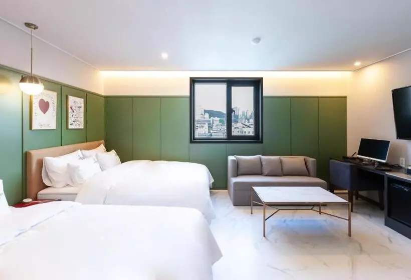 Browndot Hotel Sasang Renecite