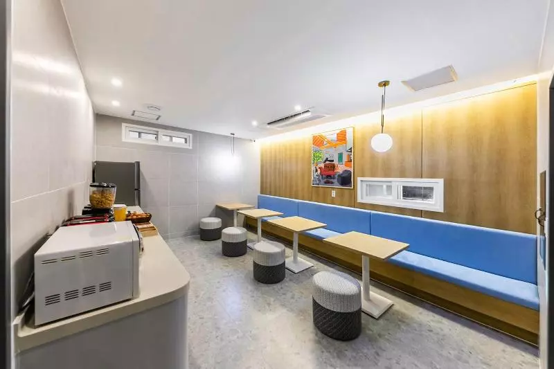 Browndot Hotel Sasang Renecite