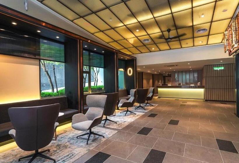 هتل Ceylonz Seasonal Suites