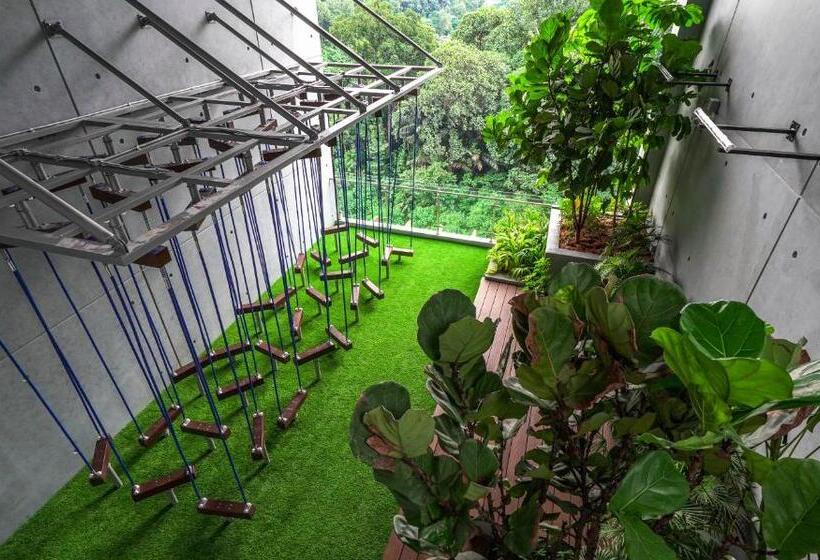 هتل Ceylonz Seasonal Suites