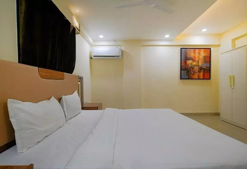 Fabhotel Imperial Regency
