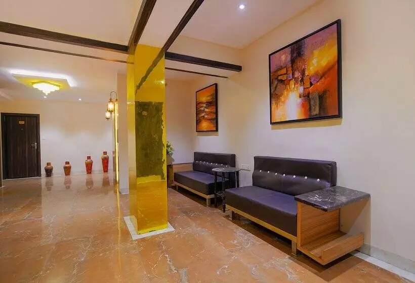 Fabhotel Imperial Regency