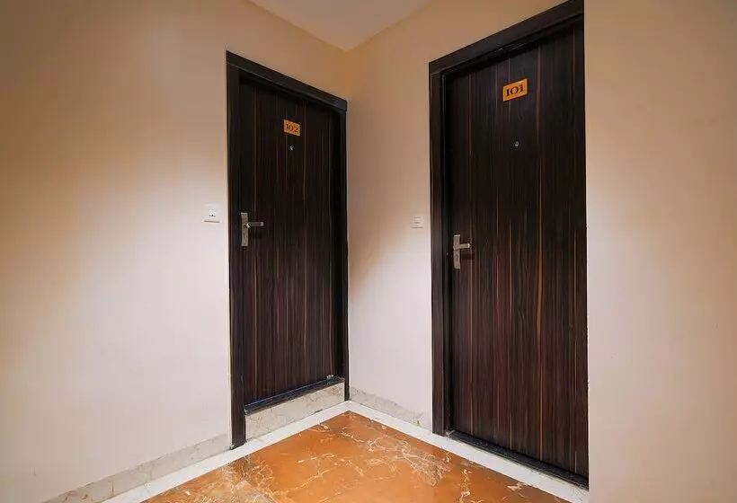 Fabhotel Imperial Regency