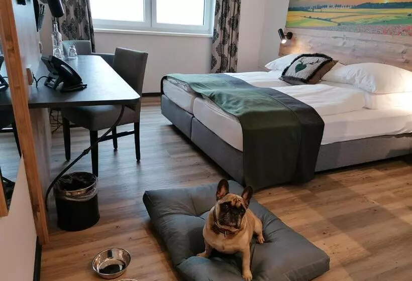 Hotelli Grohnder Fährhaus