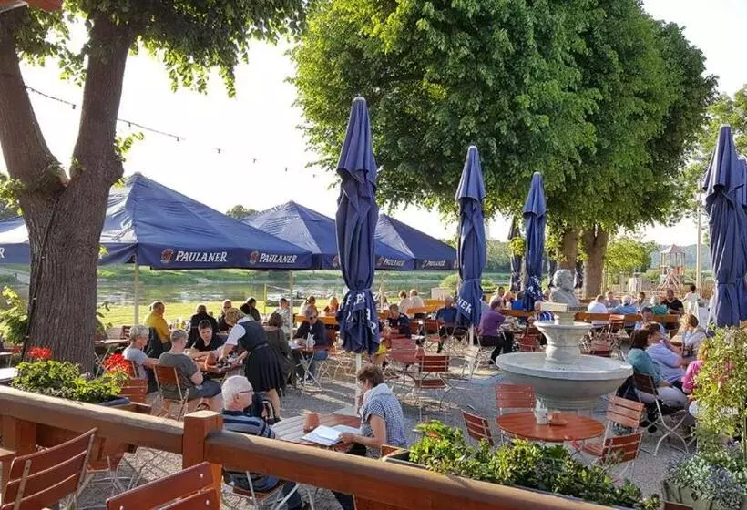 Hotelli Grohnder Fährhaus