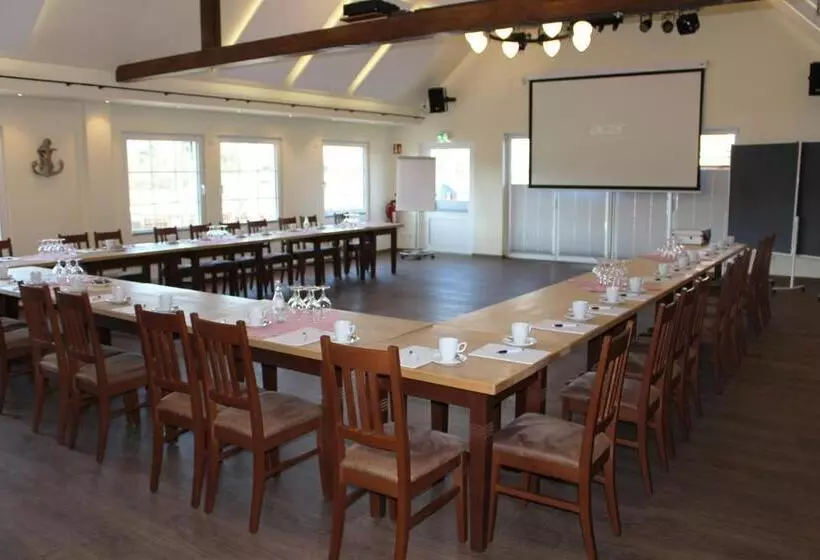 Hotelli Grohnder Fährhaus