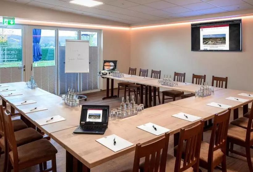 Hotelli Grohnder Fährhaus