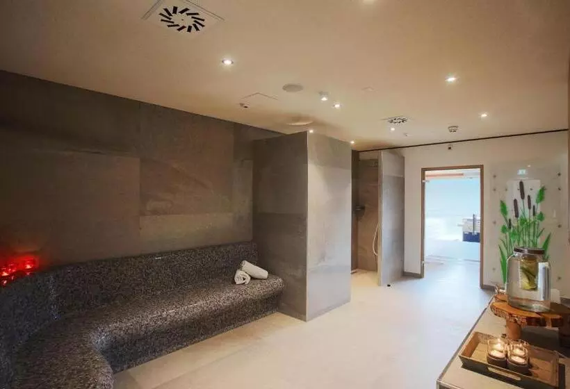 Hotelli Grohnder Fährhaus