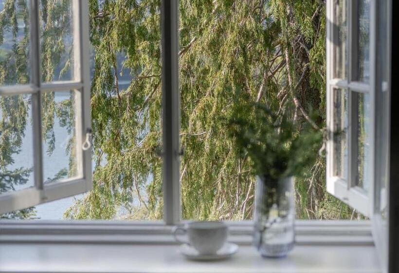 Отель Vertshuset Konow