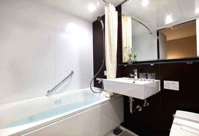 هتل Minn Kanazawa