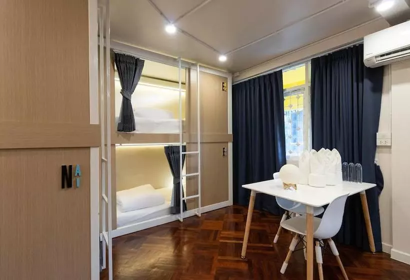 ホテル Oyo 666 Apollo 19 Hostel