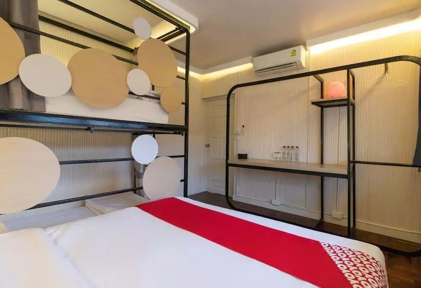 ホテル Oyo 666 Apollo 19 Hostel