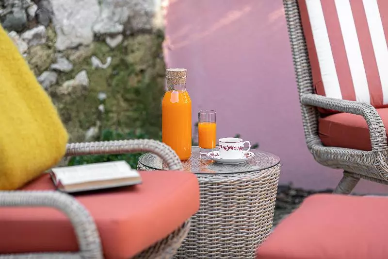 Rosegarden Essence Sintra by Unlock Hotels
