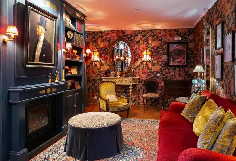 Rosegarden Essence Sintra by Unlock Hotels