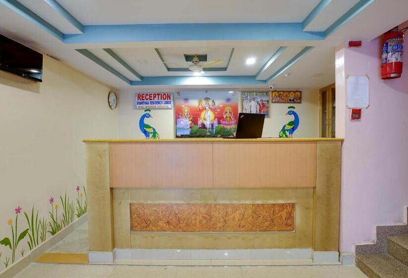 בית מלון כפרי Shanthaa Residency