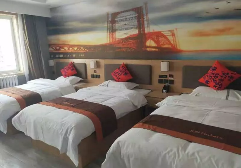 Jun Hotels Dezhou Decheng District Hubin South Avenue Wanda Plaza