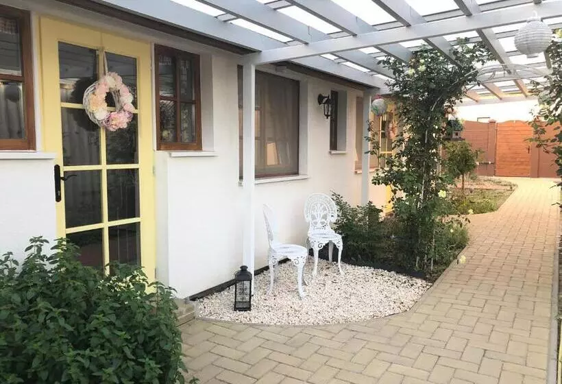 Majatalo Karolina Vendégház