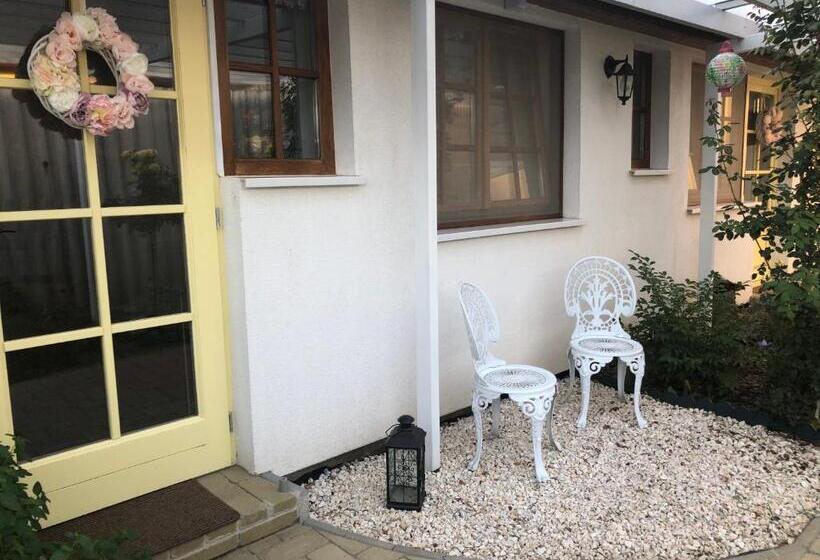 ペンション Karolina Vendégház