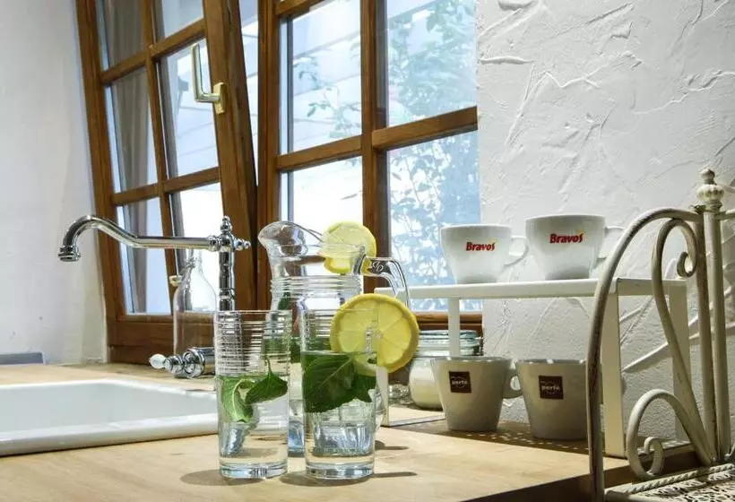 Majatalo Karolina Vendégház